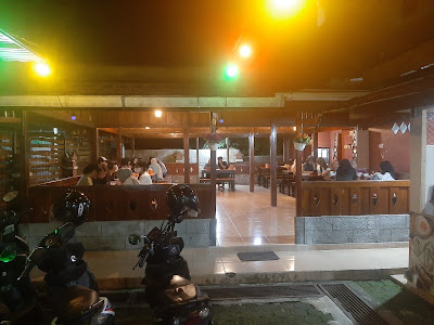 Kedai dan Angkringan 82