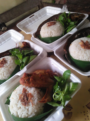 Kedai_Dhilan