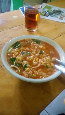 Kedai Doremi, Seblak dan Es