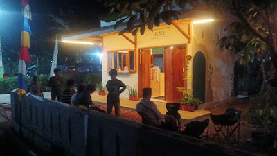 Kedai FLORA