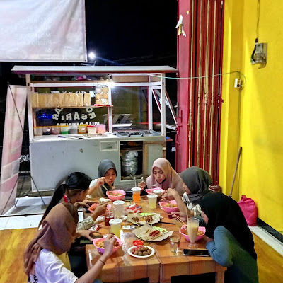 Kedai kopi SI GEMOY