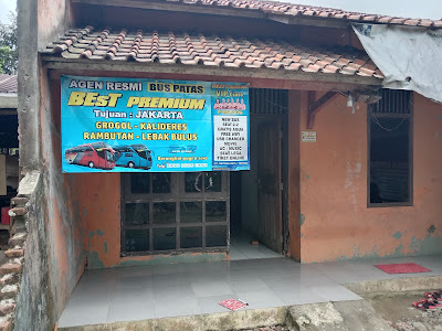 Kedai menyusuri bumi