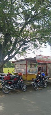 Kedai Nazwa Mie Ayam dan Ayam Geprek