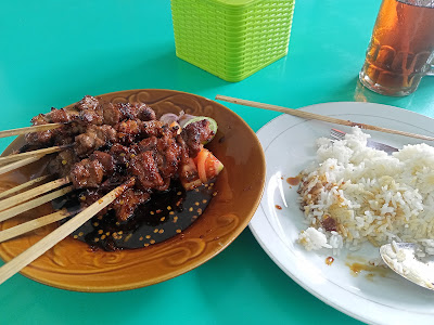 Kedai Sate Gulai TANAGA