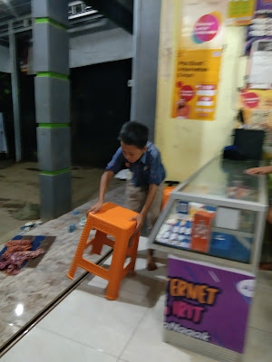 Kedai seblak Bu santi