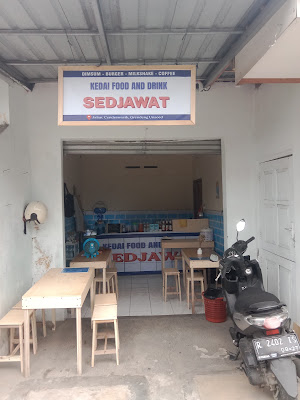 Kedai sedjawat