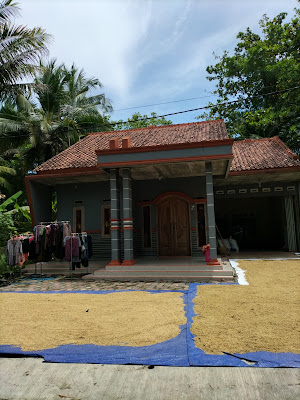 KHUMIYATUN KLAMBI