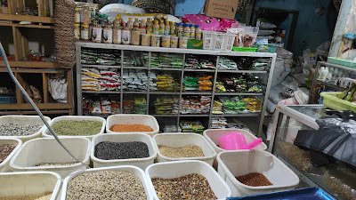 Kios Pakan Burung & Ayam Gampang Lancar