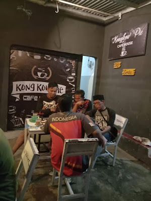 Kongkow PIE Cafe House