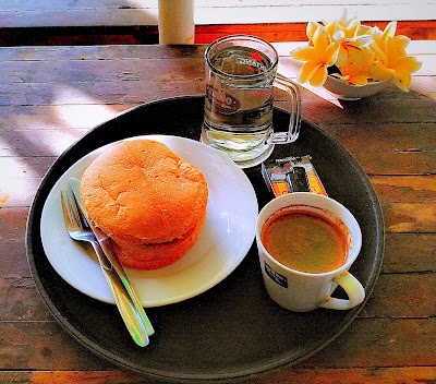 Kopi Sangrai abah iday (Jumbo Coffee Bar groups)