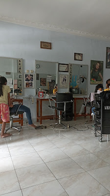 Kris salon and Hair Studio