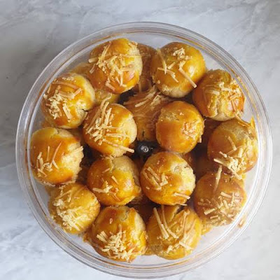 Kue kering ibu sikis
