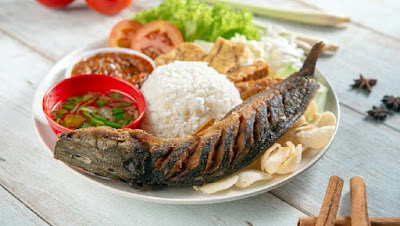 Kulamasbangga ( Kuliner Malam Pasar Segamas Purbalingga )