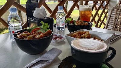 La Puerto coffeeatery
