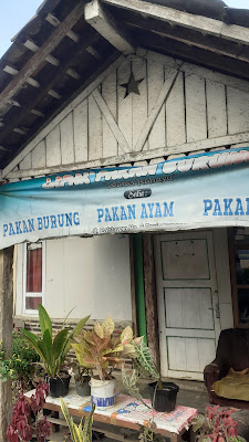 Lapak Pakan Burung, Ayam, Kucing Waras Rahayu