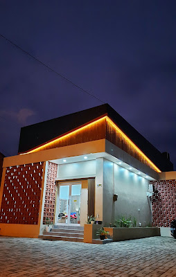 Le Queen Salon