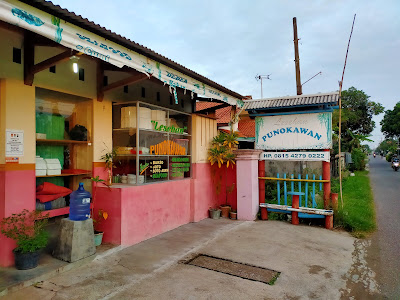 Lesehan Punakawan