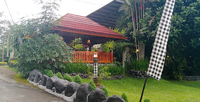 Lestari corner & Pool