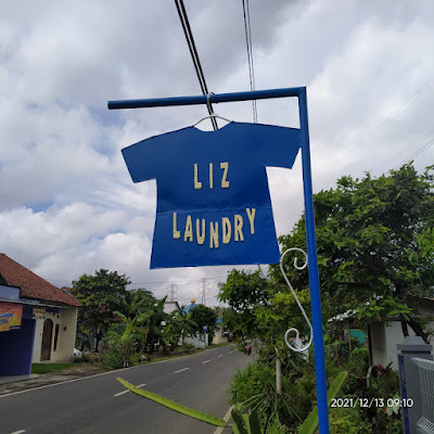 LIZ LAUNDRY