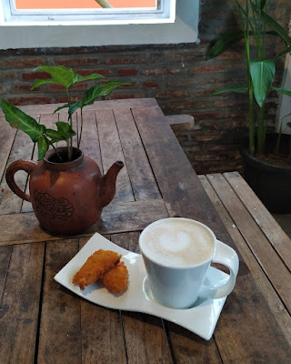 Loja de cafe Karang Lewas