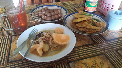 Lontong Opor & Bubur Ayam Pak Mul