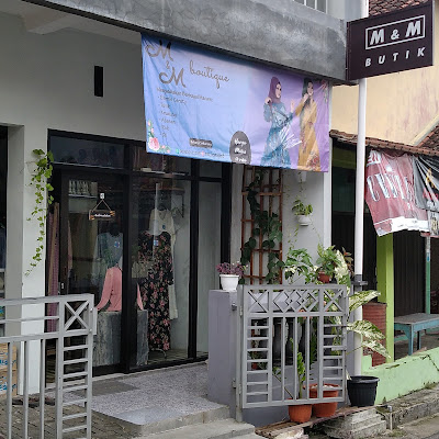 M & M Butik