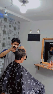 Man's Haircut