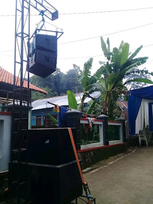 MANTRINE KOMPUTER