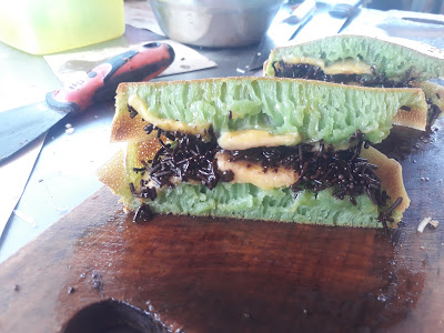 Martabak mini & Crepes “Haikal” UMKM UMP