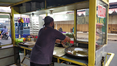 MARTABAK OM BEWOK