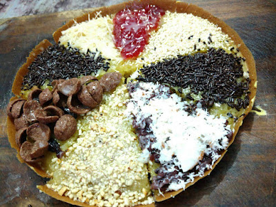 Martabak Pizza G-brand