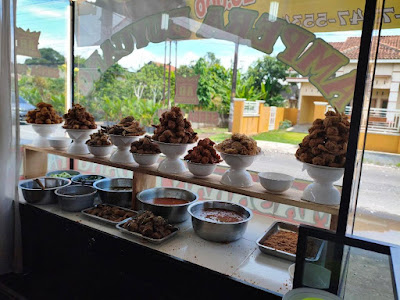 Masakan Padang Ampera BUYUANG