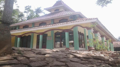 masjid AL Hadi Curugnangga