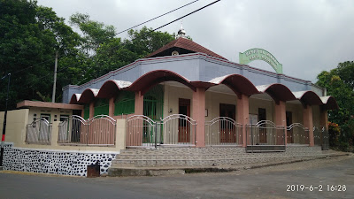 Masjid Al Hikmah Walik