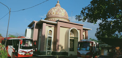 Masjid Al-Ikhlas dan Greenhouse Melon Hidroponik