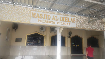 Masjid Al-Ikhlas Polresta Cilacap