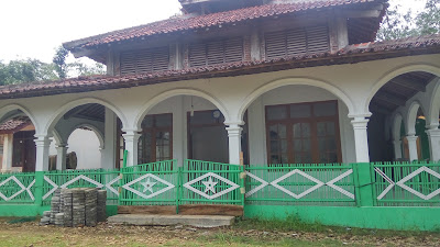 Masjid Al-Karomah Sulangjana