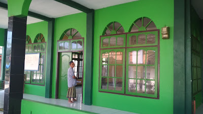 Masjid At Taqwa Bojongkarekes