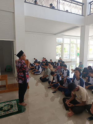 Masjid Bahrul Ulum - SMAN 3 Cilacap
