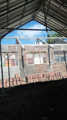 Masjid Baittusyarif Pekarangan Sekitar