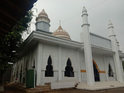 Masjid Baitul Muttaqien Ciaur Parungkamal