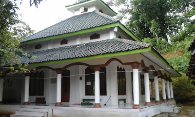 Masjid Baitussalam Karangalang
