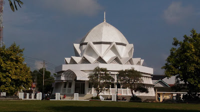 Masjid Besar Babul Qudus