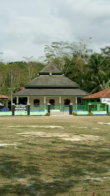 Masjid Besar Baitussalam Kalipucang