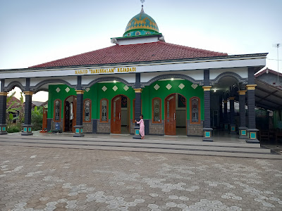 Masjid Darussalam Rejadadi