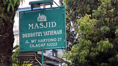 Masjid Durrotuy Yatiemah