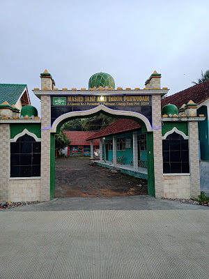 Masjid Jami' Aali Imron Purwodadi