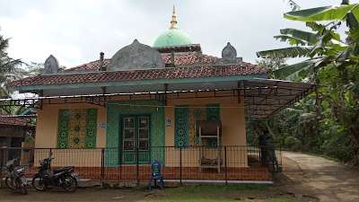 Masjid Miftahul Huda Ciparuk Kidul