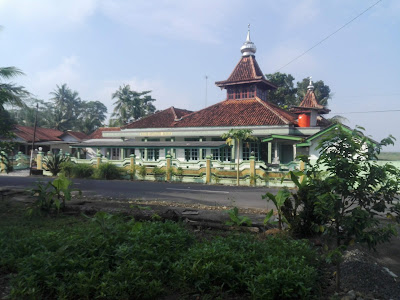 Masjid Miftakhul Jannah Awiluar
