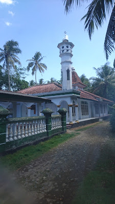MASJID MUJAHIDIN, AYAH (KEBUMEN)